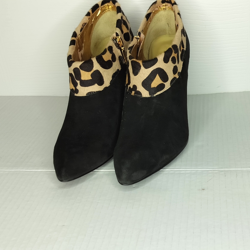 GUESS By Marciano Leopard Print Black Suede Booties